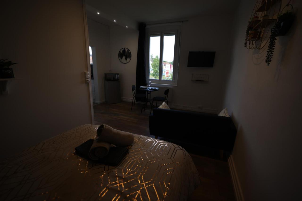 Ld-Location Montlucon Intermarche Apartman Kültér fotó